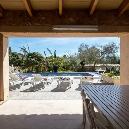 Holiday home Samantha & Pool Near Santa Maria